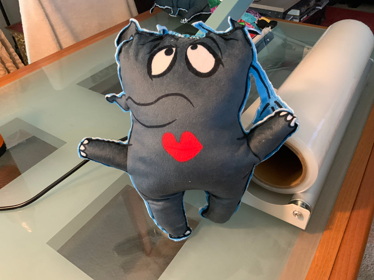Kiss Me Kate Plushie